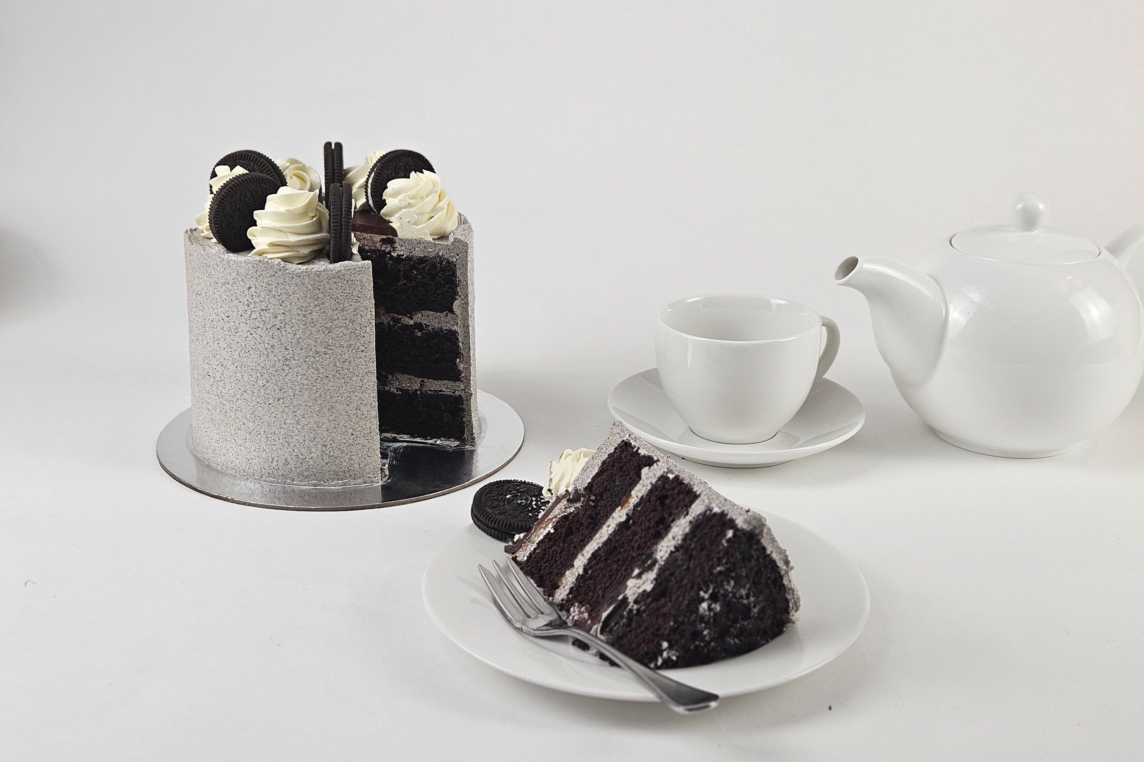 Cookies and Cream Cake Kit